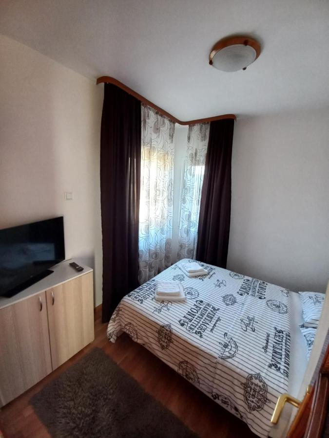 Premium Central Apartment Oradea Luaran gambar